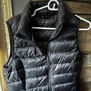 Eddie Bauer puffer vest